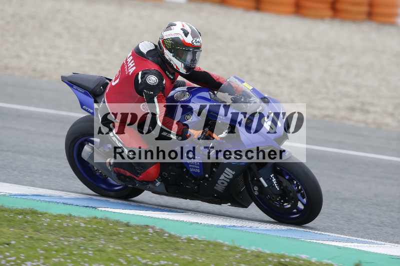 /02 28.-31.01.2025 Moto Center Thun Jerez/gruen-green/67